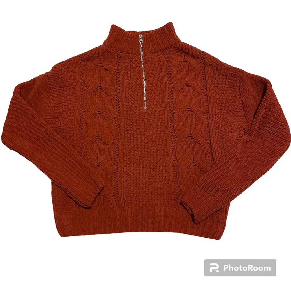 Hooked Up by IOT Burnt Orange Zip-Up Knit Cropped Sweater
